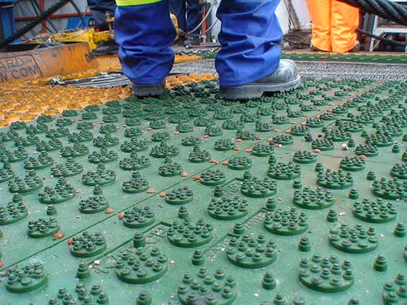 Rig floor traction and safety matting