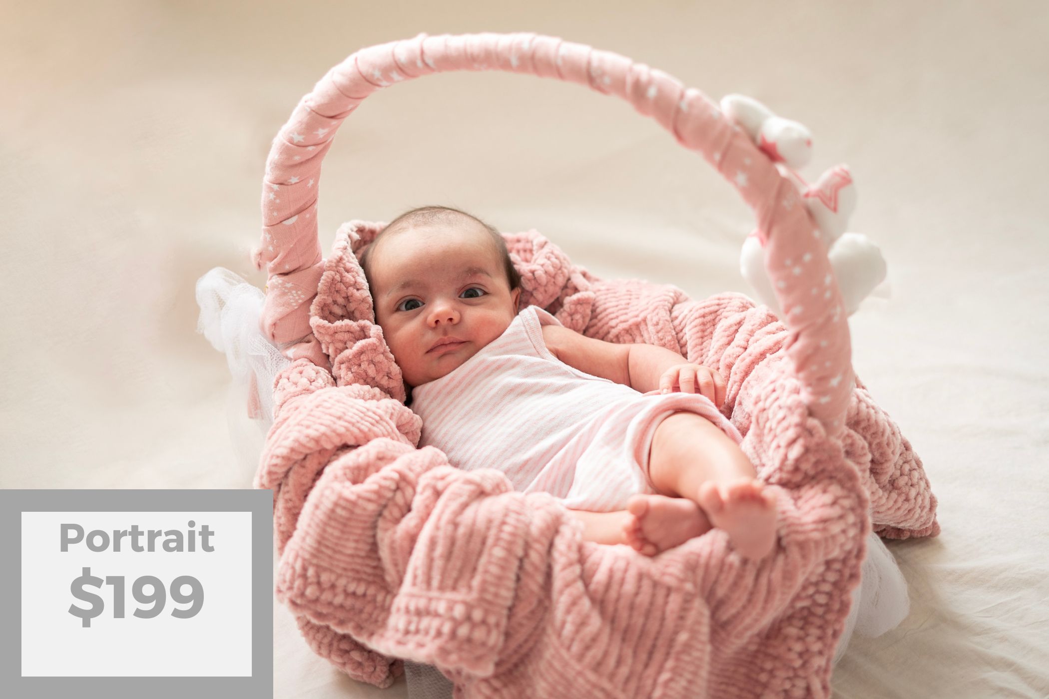 Enjoy a 90-minute studio photoshoot session, 
including 40 beautiful digital images of your choice. 
Additional images are available for just $8 each.