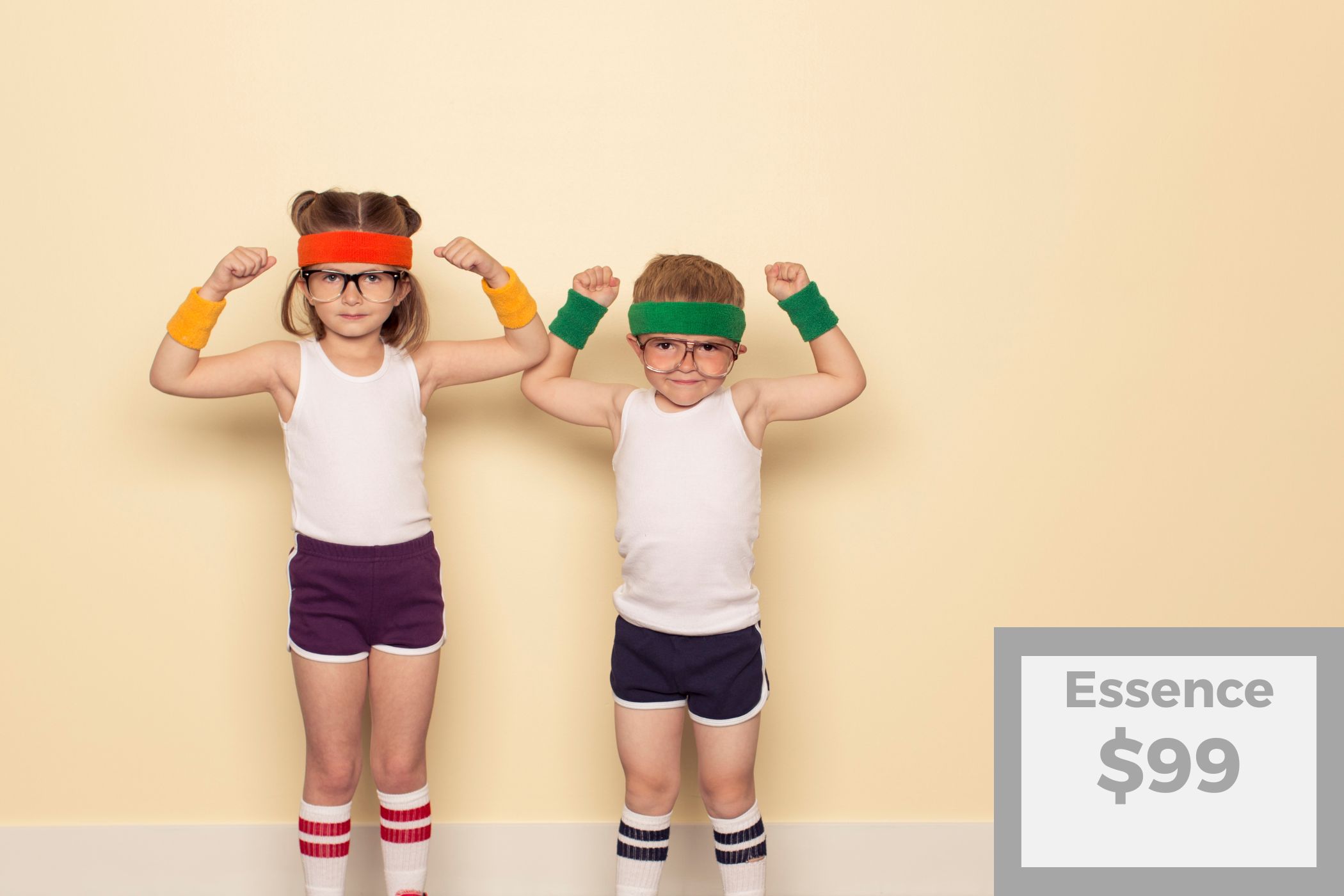 Enjoy a 90-minute studio photoshoot session, 
including 20 beautiful digital images of your choice. 
Additional images are available for just $10 each.